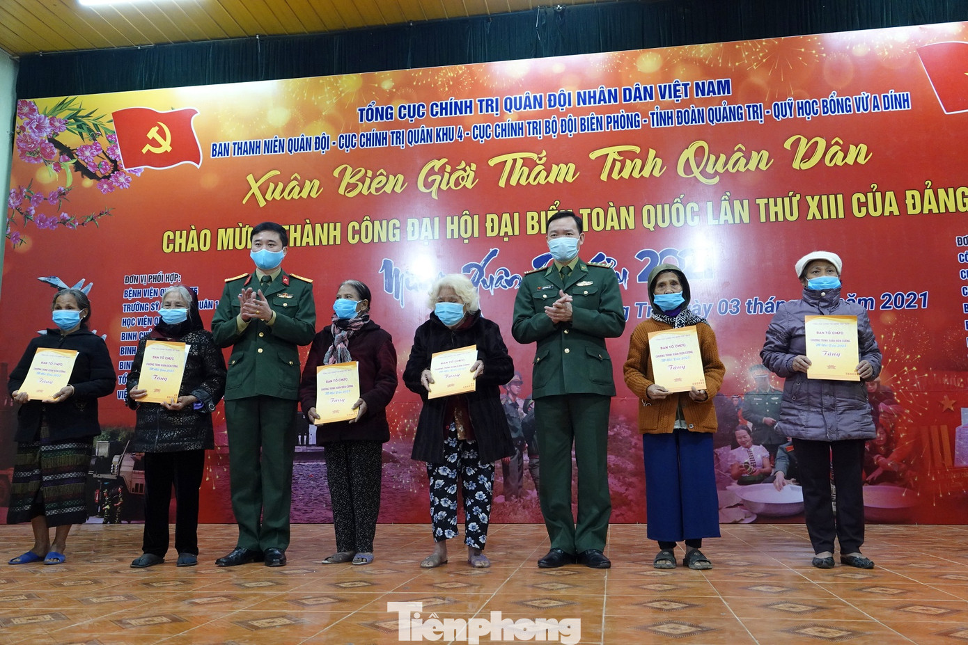 Xuân biên giới thắm tình quân dân ảnh 8