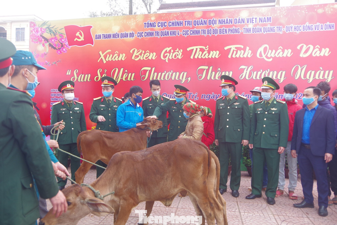 Tỉnh đoàn Quảng Trị mang Tết nghĩa tình đến với đồng bào ảnh 1