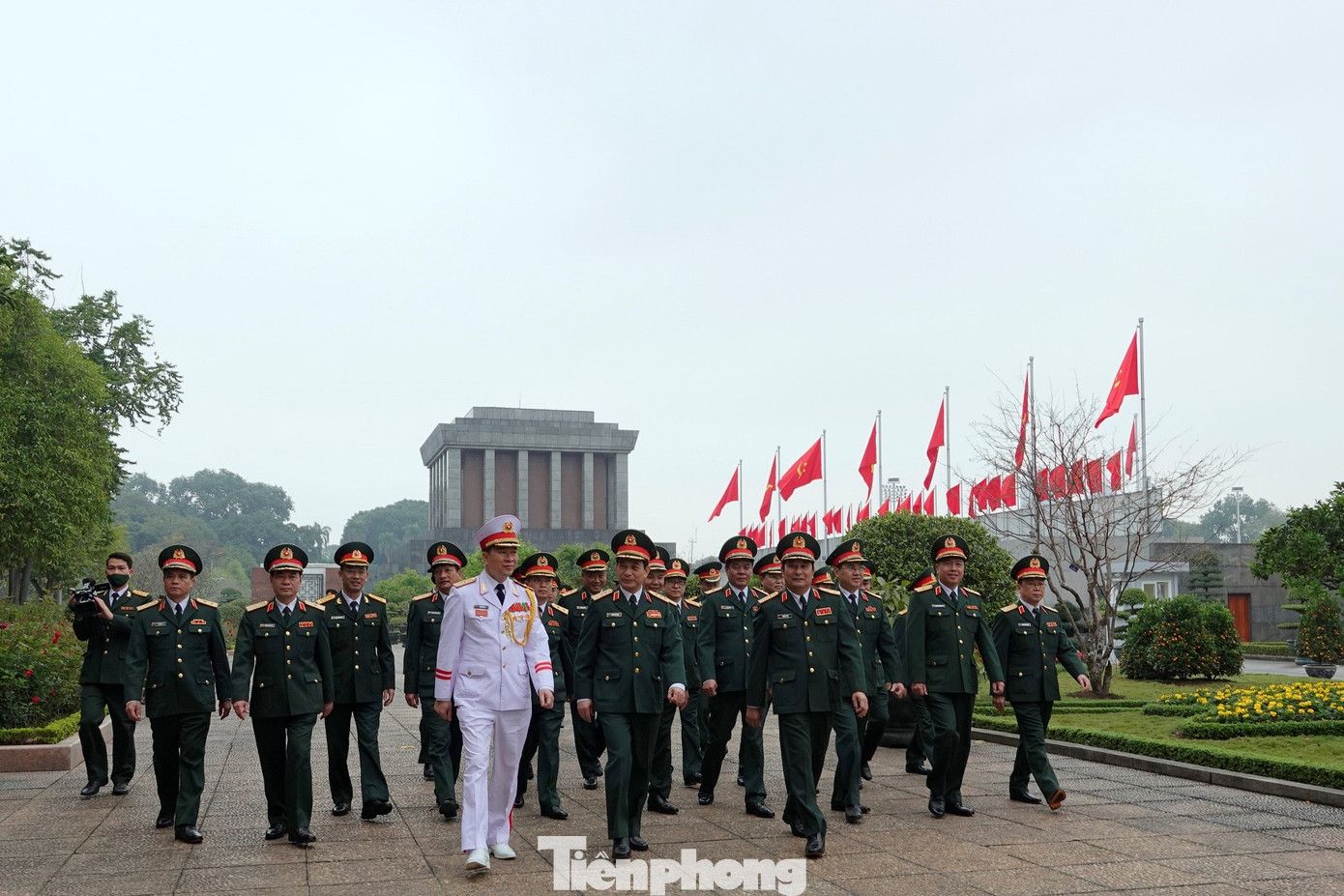 Thượng tướng Phan Văn Giang giao nhiệm vụ đầu xuân cho BTL Bảo vệ Lăng ảnh 9