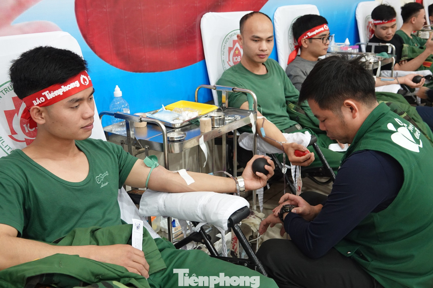 Sĩ quan quân đội tương lai hưởng ứng Chủ nhật Đỏ lần thứ XIII ảnh 9