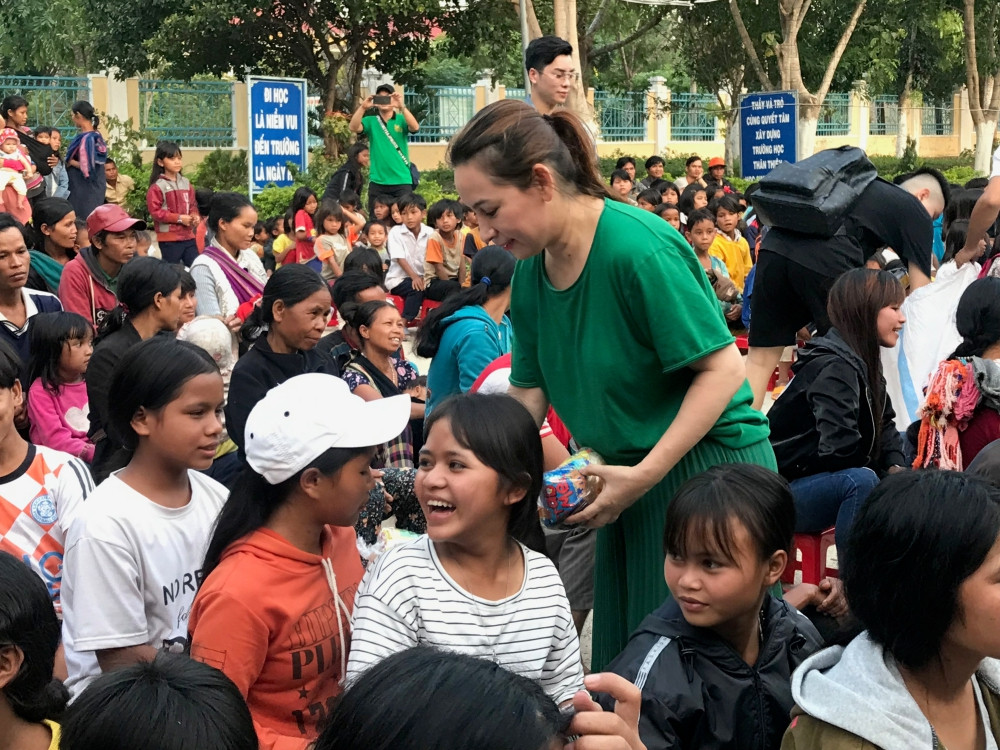 Phi Nhung lần đầu tiết lộ lý do làm từ thiện tại quê hương trong suốt 20 năm qua ảnh 3
