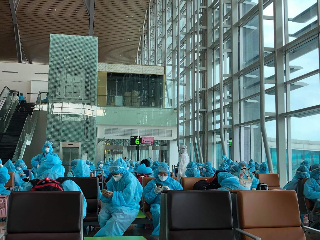 Hành trình về nhà “như phim” của du học sinh Đài Loan vừa hạ cánh tại Cam Ranh ảnh 4