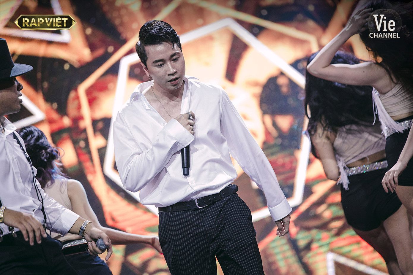 Karik hối hận vì chọn sai chủ đề cho G.Ducky, Á quân Rap Việt nói về “lời nguyền á quân“ ảnh 2