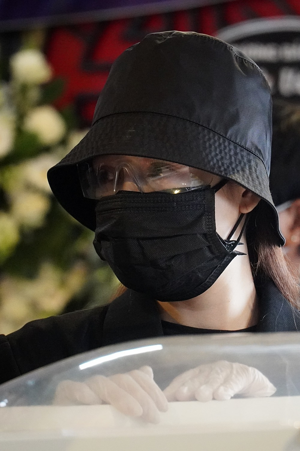 Trấn Thành, Trúc Nhân cùng nhiều sao Việt viếng Mai Phương trong đêm khuya ảnh 3