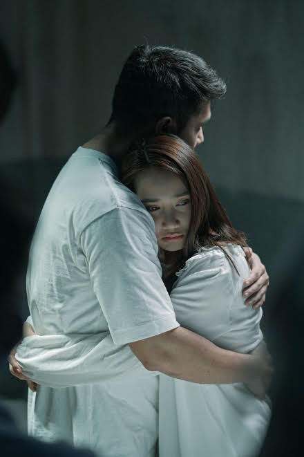 Nhã Phương làm vợ Trương Thế Vinh trong phim điện ảnh mới ảnh 2