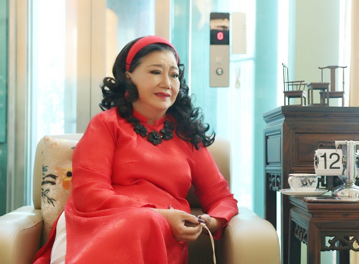 NSND Kim Cương gửi tặng 300 triệu cho Bệnh viện Bệnh Nhiệt Đới TPHCM ảnh 1