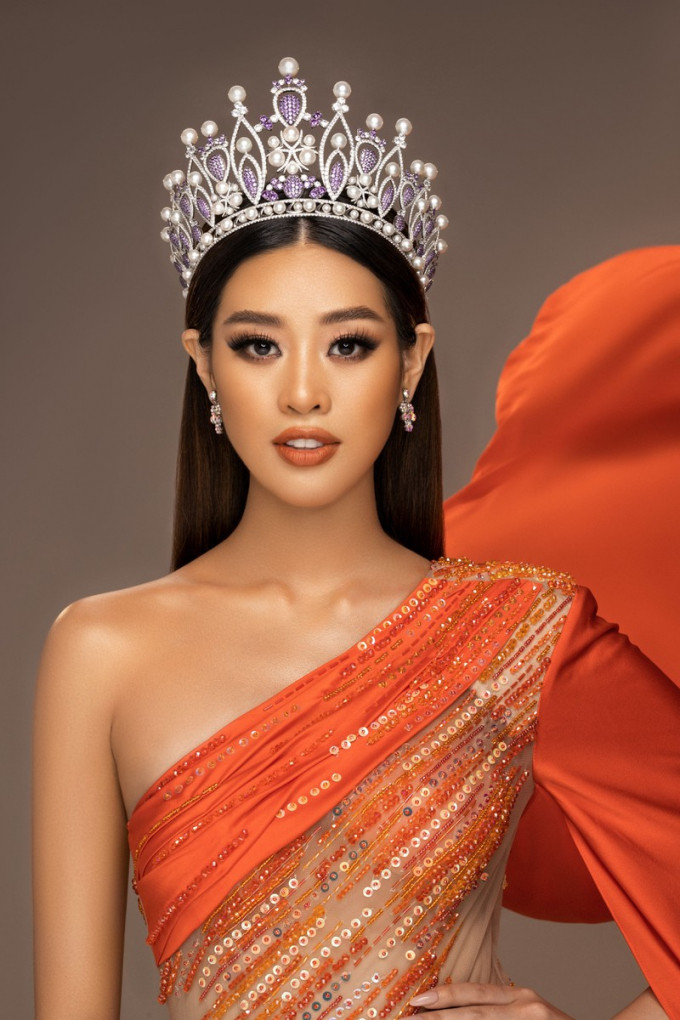 Khánh Vân 'gây bão' trên Missosology, fan quốc tế dự đoán sẽ lại lọt top tại Miss Universe ảnh 9