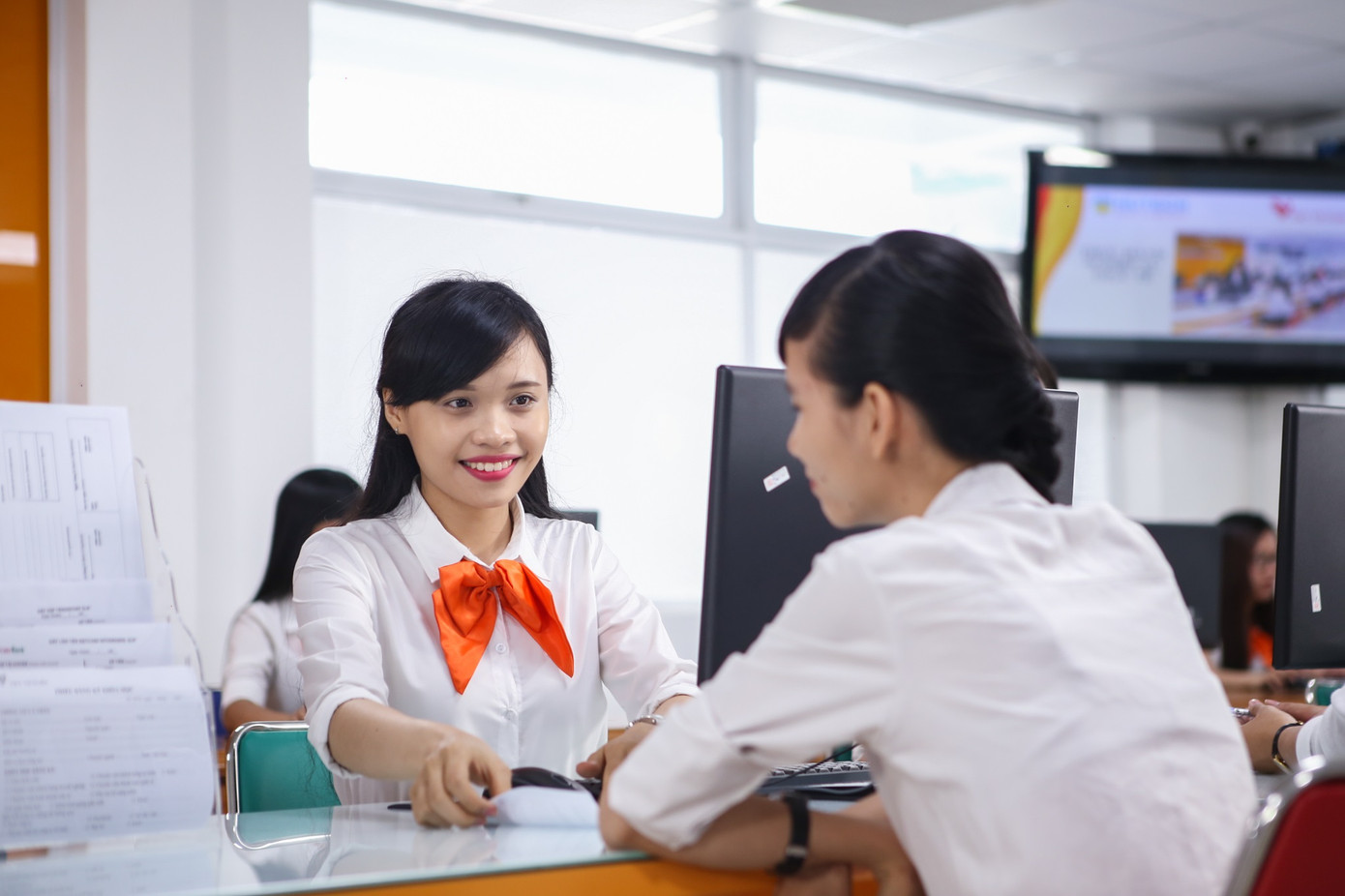 Kinh doanh thương mại - ngành “chìa khóa” trong xu thế tự do hóa thương mại toàn cầu ảnh 1