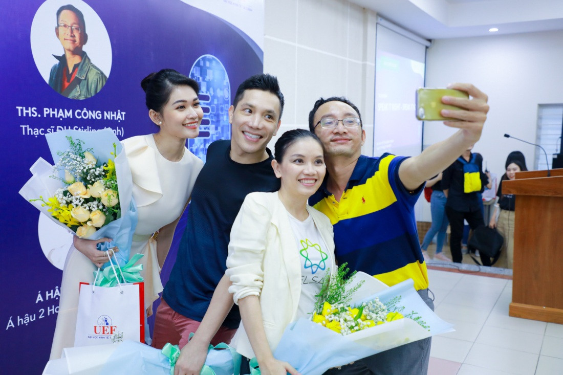 Nắm bắt bí quyết học tiếng Anh thời 4.0 cùng Á hậu Thùy Dung ảnh 5