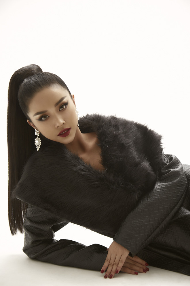 Lộ bản vẽ trang phục dân tộc của Á hậu Thúy An ảnh 6