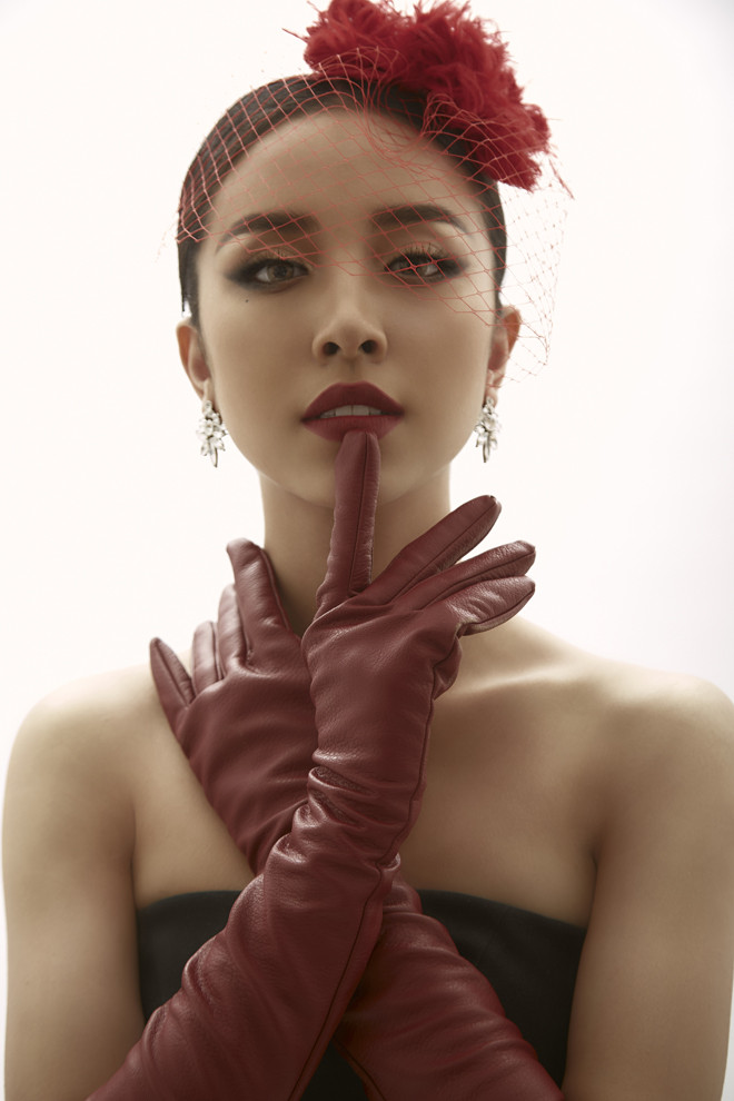 Lộ bản vẽ trang phục dân tộc của Á hậu Thúy An ảnh 7