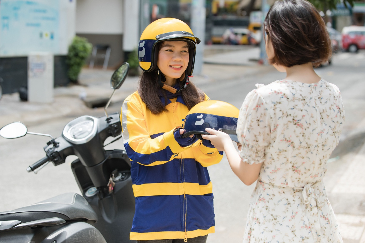 Thu nhập ổn định từ nghề xe ôm công nghệ ảnh 2