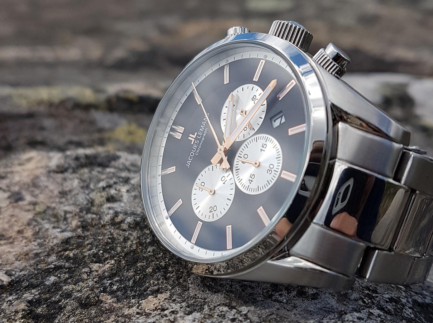 Ưu đãi lớn nhất năm: Black Friday – Giảm giá đến 30% tại Đăng Quang Watch ảnh 1