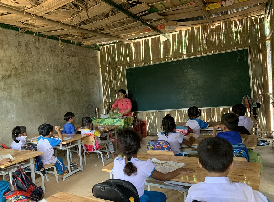 Quảng Ngãi tiếp tục chi trả phụ cấp thâm niên giáo viên sau 5 tháng tạm ngưng ảnh 1