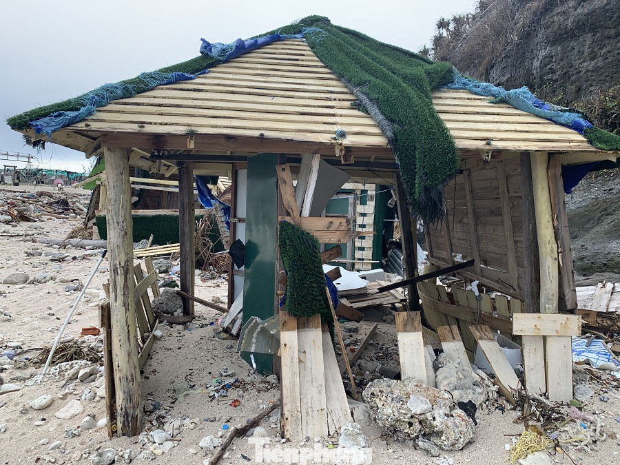 Những 'ngôi nhà cổ tích' ở đảo Lý Sơn hoang tàn sau bão ảnh 18
