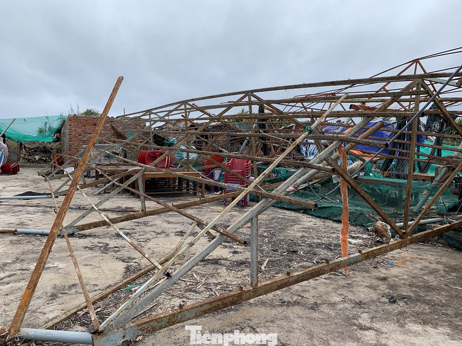 Những 'ngôi nhà cổ tích' ở đảo Lý Sơn hoang tàn sau bão ảnh 14