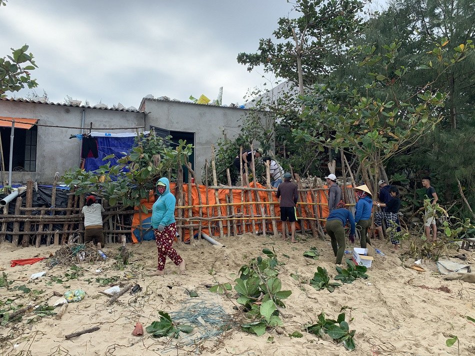 CẬP NHẬT: Đối phó bão số 9, cấm tàu, hoãn họp, cho học sinh nghỉ học ảnh 3