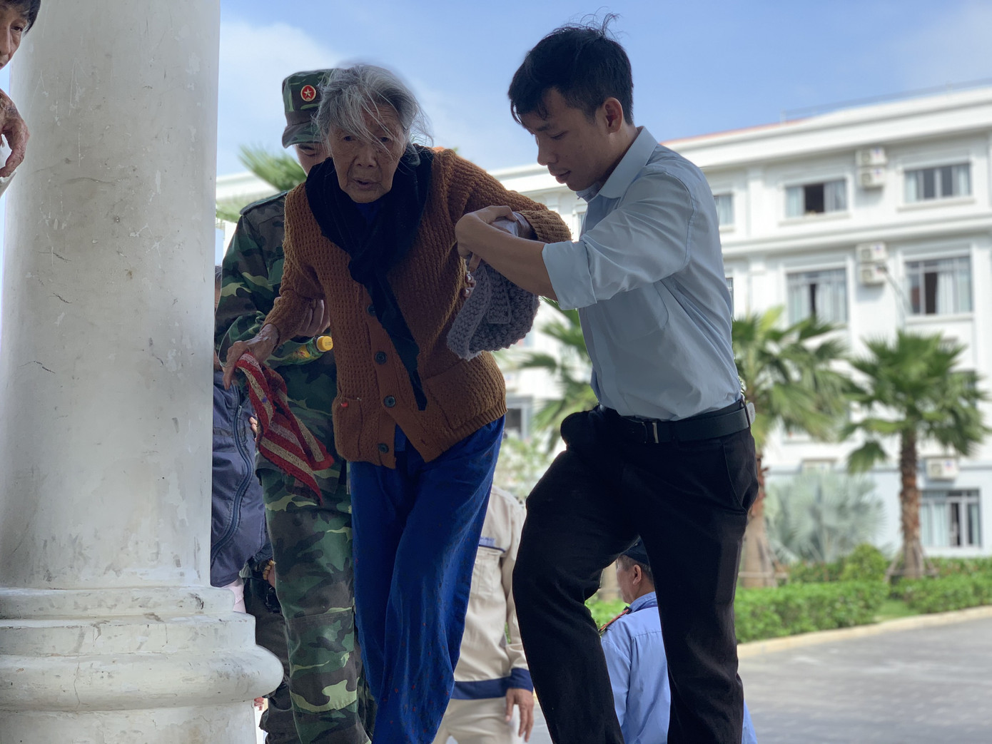 Bên trong nơi trú ẩn tránh bão có sức chứa 4.000 người ở Quảng Ngãi ảnh 8