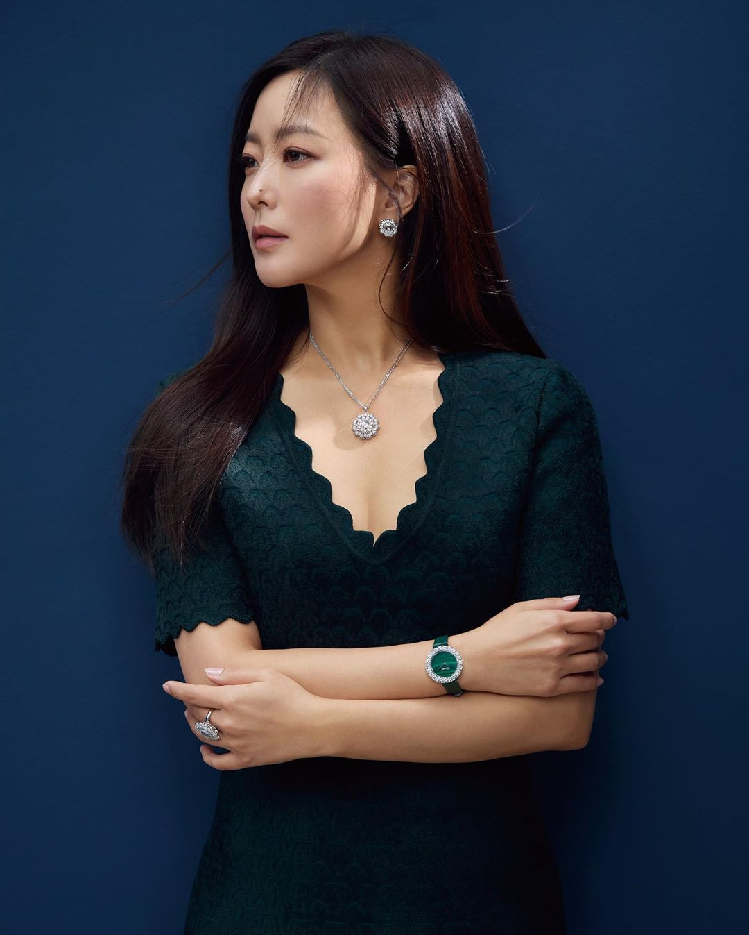 'Đệ nhất mỹ nhân Hàn' Kim Hee Sun ngoài tứ tuần trẻ đẹp khó tin ảnh 9