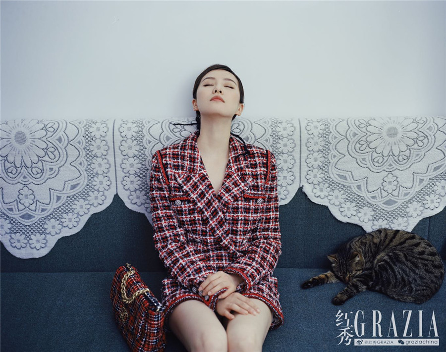 Sắc vóc gái một con quá đỗi gợi cảm của 'tiên nữ' Lưu Thi Thi ảnh 14