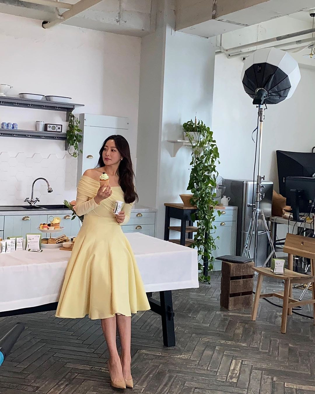 'Đệ nhất mỹ nhân Hàn' Kim Hee Sun ngoài tứ tuần trẻ đẹp khó tin ảnh 2