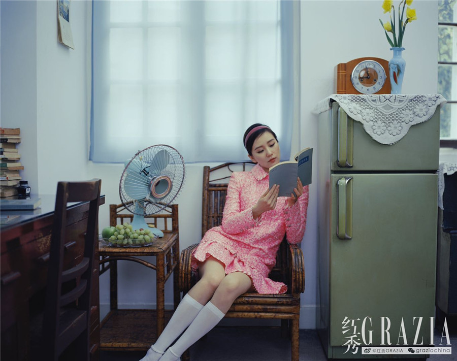 Sắc vóc gái một con quá đỗi gợi cảm của 'tiên nữ' Lưu Thi Thi ảnh 11