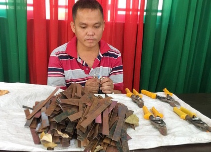 Chủ tiệm sửa xe rải đinh trên quốc lộ 51 để 'bẫy' người đi đường ảnh 2