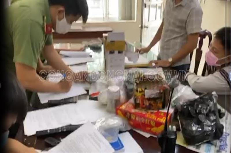 Lên mạng học chế tạo pháo nổ, nam thanh niên bị khởi tố ảnh 1