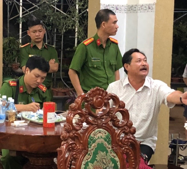 Bắt chủ biệt thự dát vàng nổi tiếng ở Bà Rịa - Vũng Tàu ảnh 1