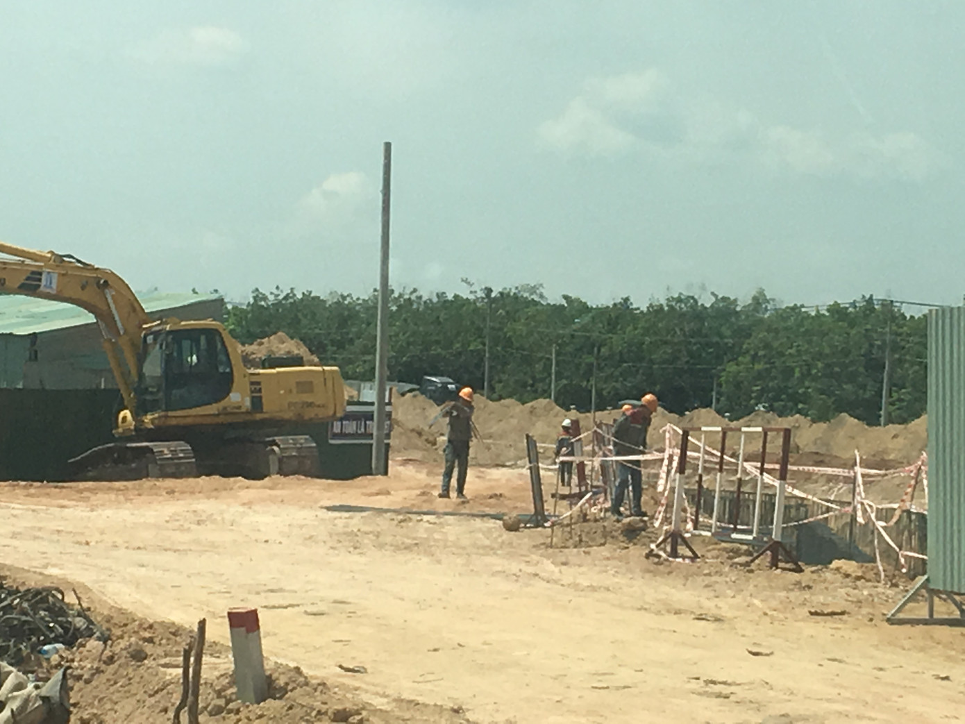 Những hộ dân đầu tiên bàn giao đất cho dự án sân bay Long Thành ảnh 4