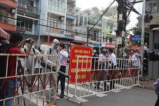 Bác sĩ tại Đồng Nai mắc COVID- 19, cách ly khoa Ung bướu chặn dịch ảnh 2