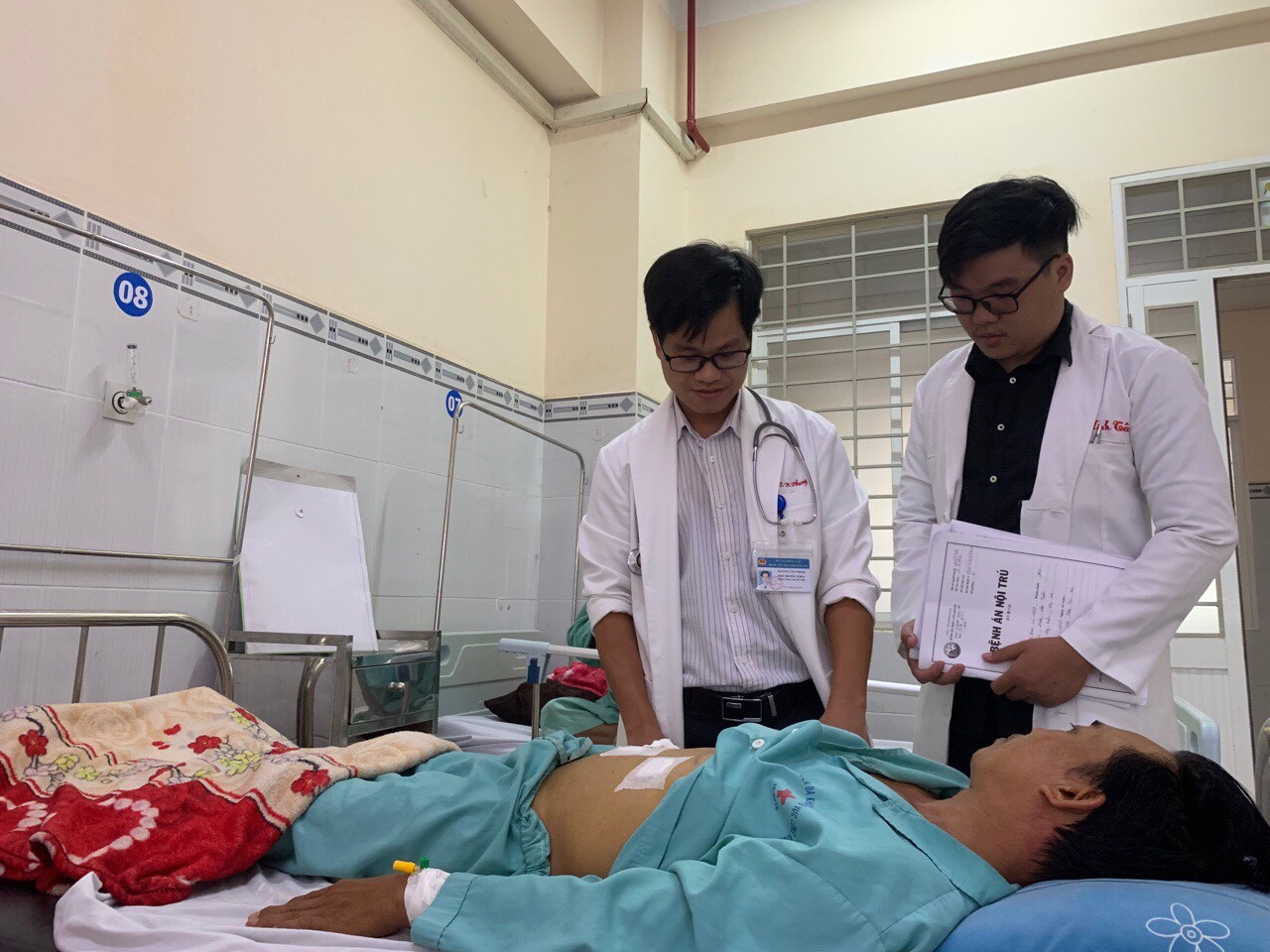 Suýt chết vì chiếc tăm 'chu du' trong ổ bụng ảnh 2