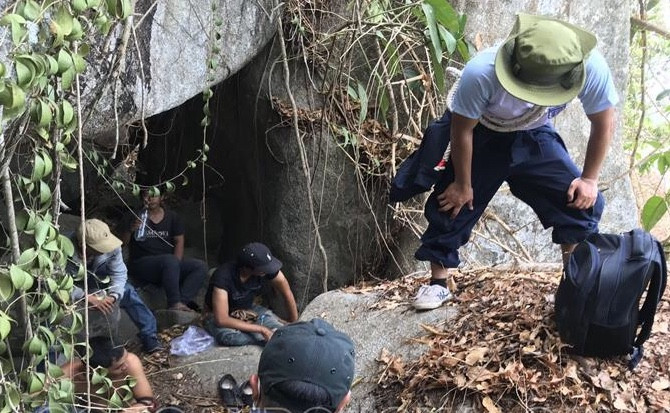  Lên núi tìm hoa lan đột biến, 5 thanh niên đi lạc nhiều ngày trong rừng ảnh 2