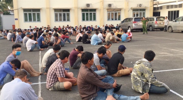 Vụ bắt 131 người, thu hơn 400 triệu đồng tại sới bạc: Xác định được đối tượng cầm đầu ảnh 2