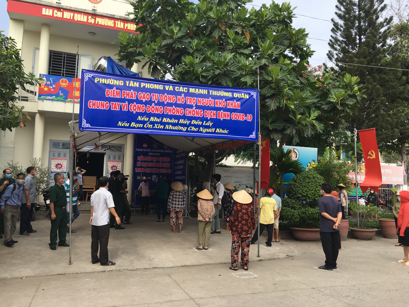 Nhiều điểm 'ATM gạo nghĩa tình' ở Đồng Nai, người khó khăn không lo thiếu gạo ảnh 3