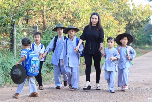 Phi Nhung tuyên bố sẽ không lấy chồng ảnh 2