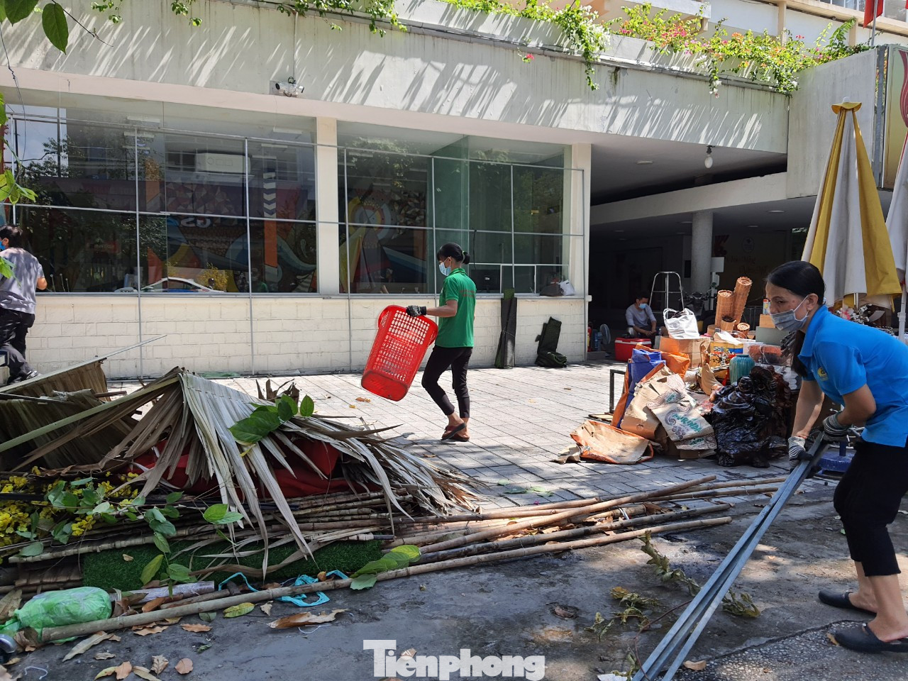 TPHCM: Đóng cửa phố ông đồ vì dịch COVID-19, nhiều người nuối tiếc ảnh 6