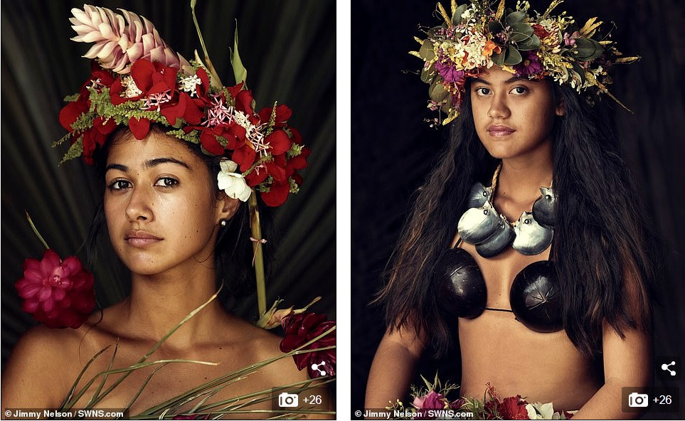 Bộ ảnh tuyệt đẹp về bộ lạc biệt lập nhất thế giới trên ‘Đảo giấu vàng’ ảnh 6