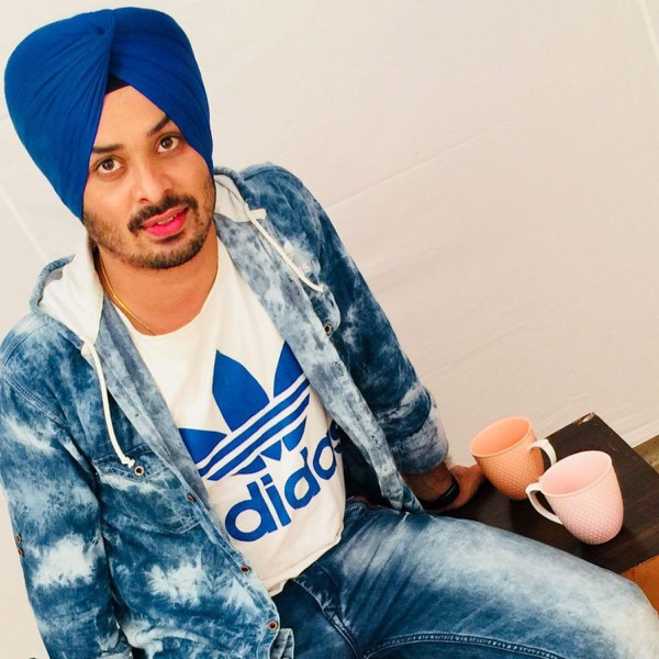 Vì sao 2020 là năm đen tối của showbiz Nhật Bản và Ấn Độ? ảnh 10