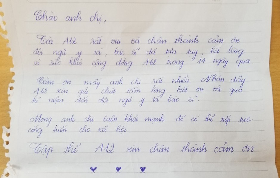 Cảm động những lá thư viết từ khu cách ly lớn nhất nước: 'Tự hào là công dân Việt Nam' ảnh 5
