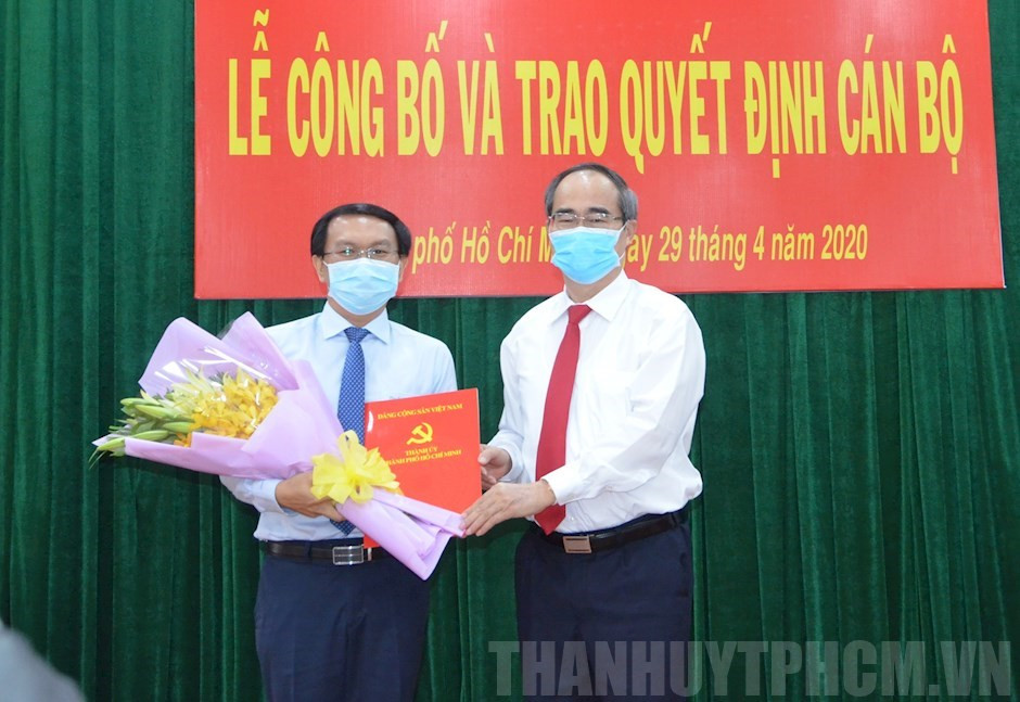 Thành ủy TPHCM cho Bí thư Quận 9 thôi việc theo nguyện vọng ảnh 1