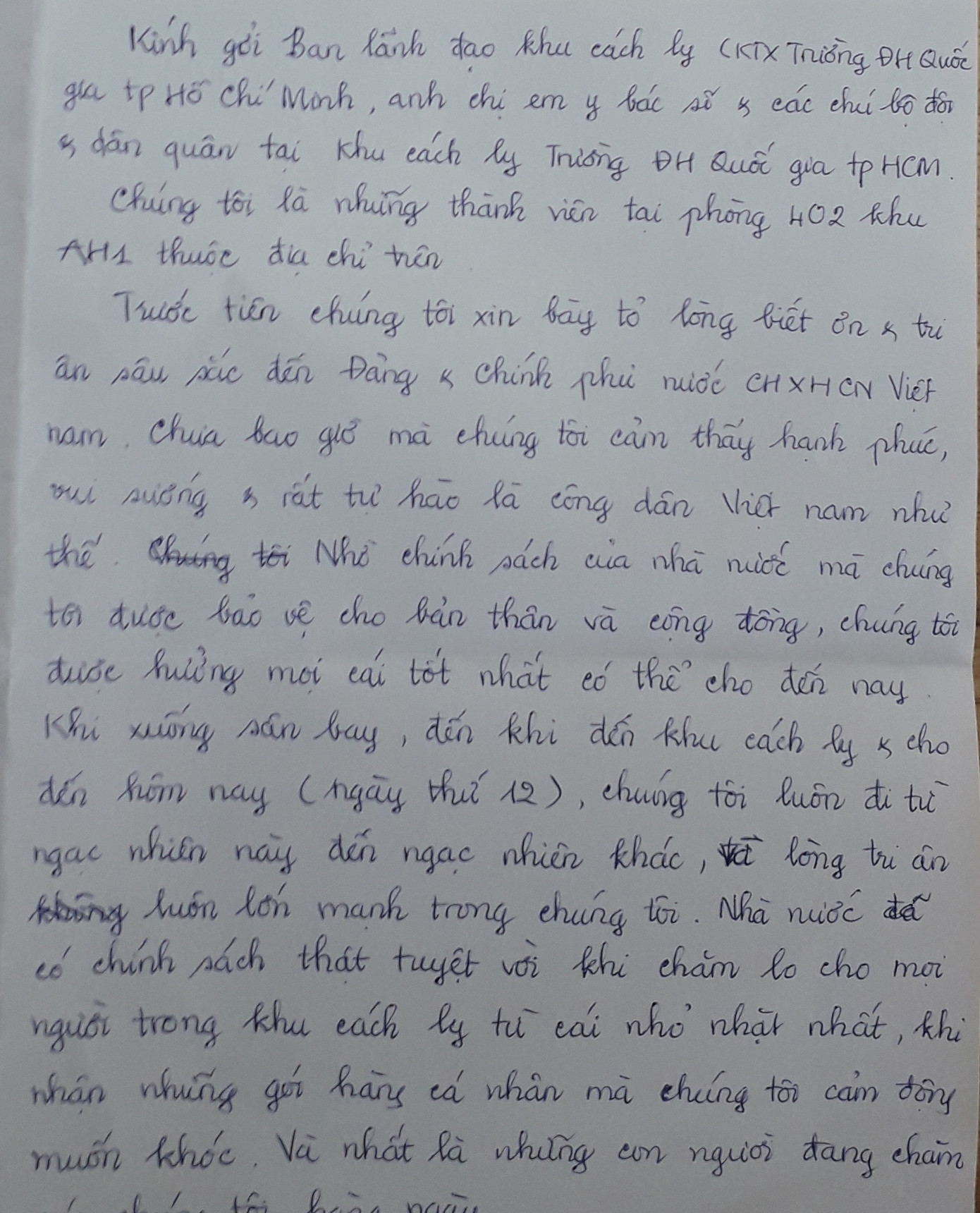 Cảm động những lá thư viết từ khu cách ly lớn nhất nước: 'Tự hào là công dân Việt Nam' ảnh 1