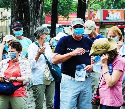 Vì virus corona, nhiều doanh nghiệp lữ hành hoàn vé 100% cho du khách ảnh 2