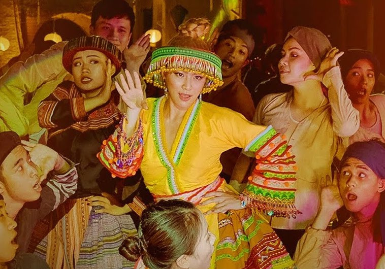 Hoàng Thuỳ Linh vượt Sơn Tùng M-TP, Jack & KICM.... để giành Mai Vàng 2019 ảnh 2