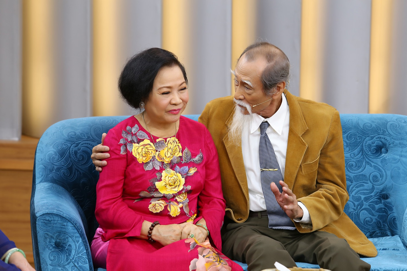 NSƯT Thanh Dậu và hôn nhân 50 năm viên mãn bên nhà giáo ưu tú Mạnh Dung ảnh 2