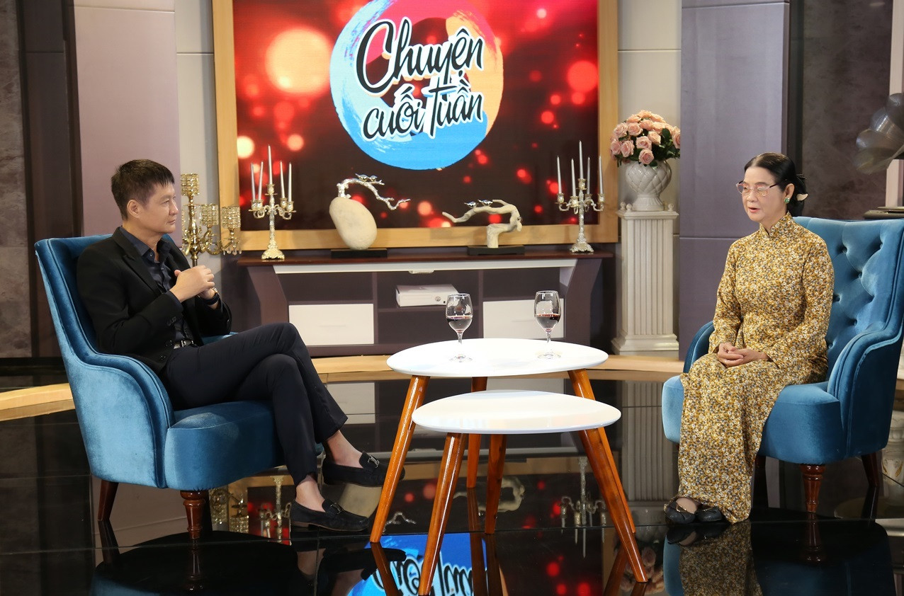 Đạo diễn Lê Hoàng và luật sư Trương Thị Hòa bàn về 'Bảo vệ con ngoài giá thú' ảnh 3