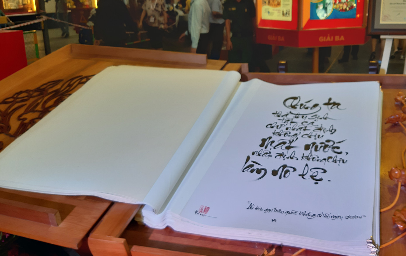 Khai trương Đường sách Xuân Canh Tý tại TPHCM ảnh 5