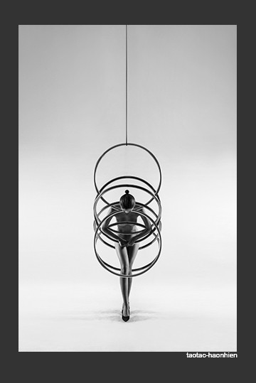 Nhiếp ảnh gia Hạo Nhiên tiếp tục bứt phá với bộ ảnh nude độc đáo ảnh 6