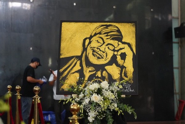 Bí ẩn về bức tranh vẽ duy nhất trưng bày tại đám tang nghệ sĩ Chí Tài ảnh 4