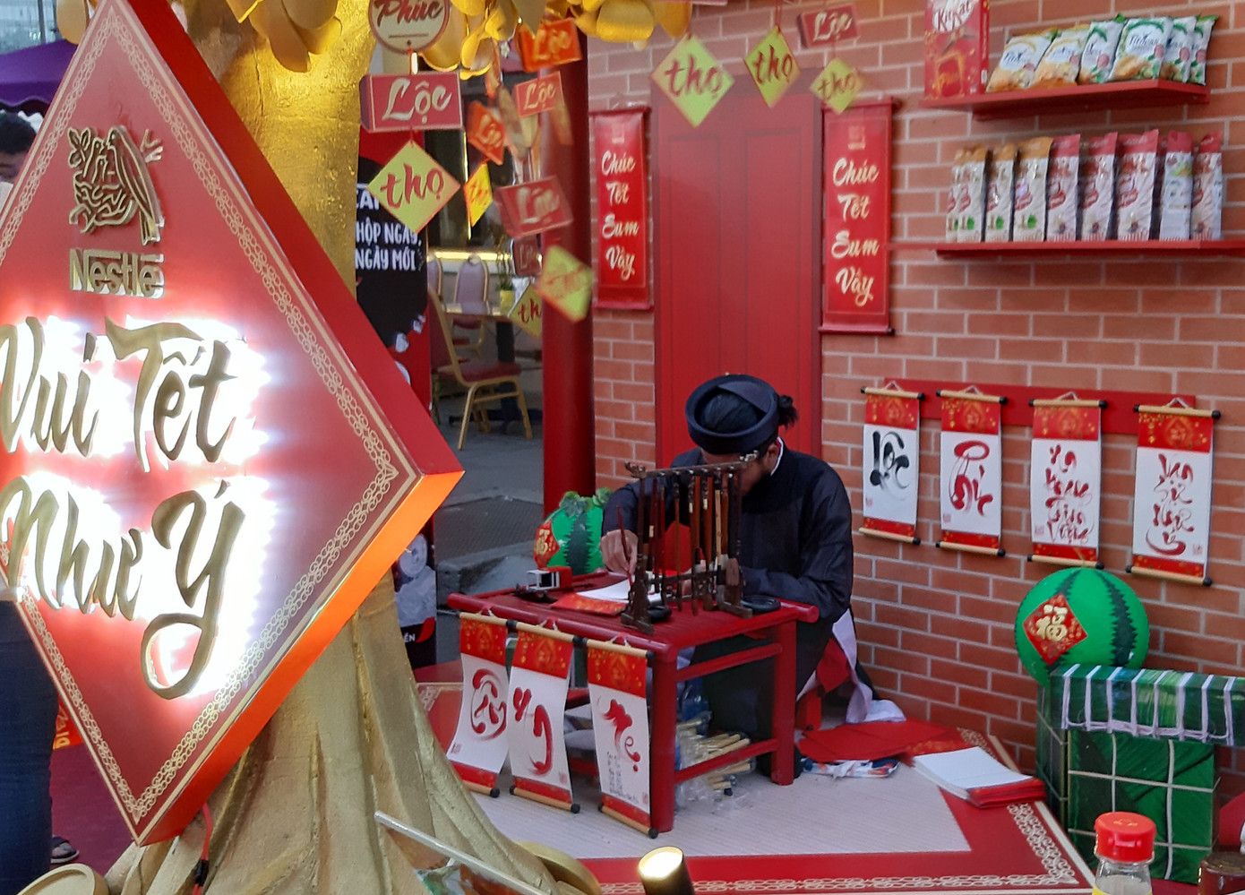 Khai trương Đường sách Xuân Canh Tý tại TPHCM ảnh 6